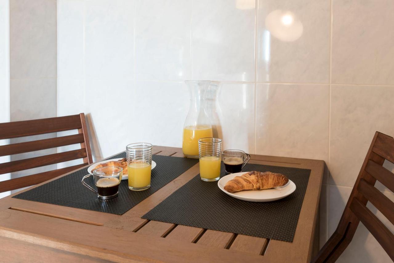 Lovelystay - Homey Feeling Flat W/ Free Parking ポルト エクステリア 写真